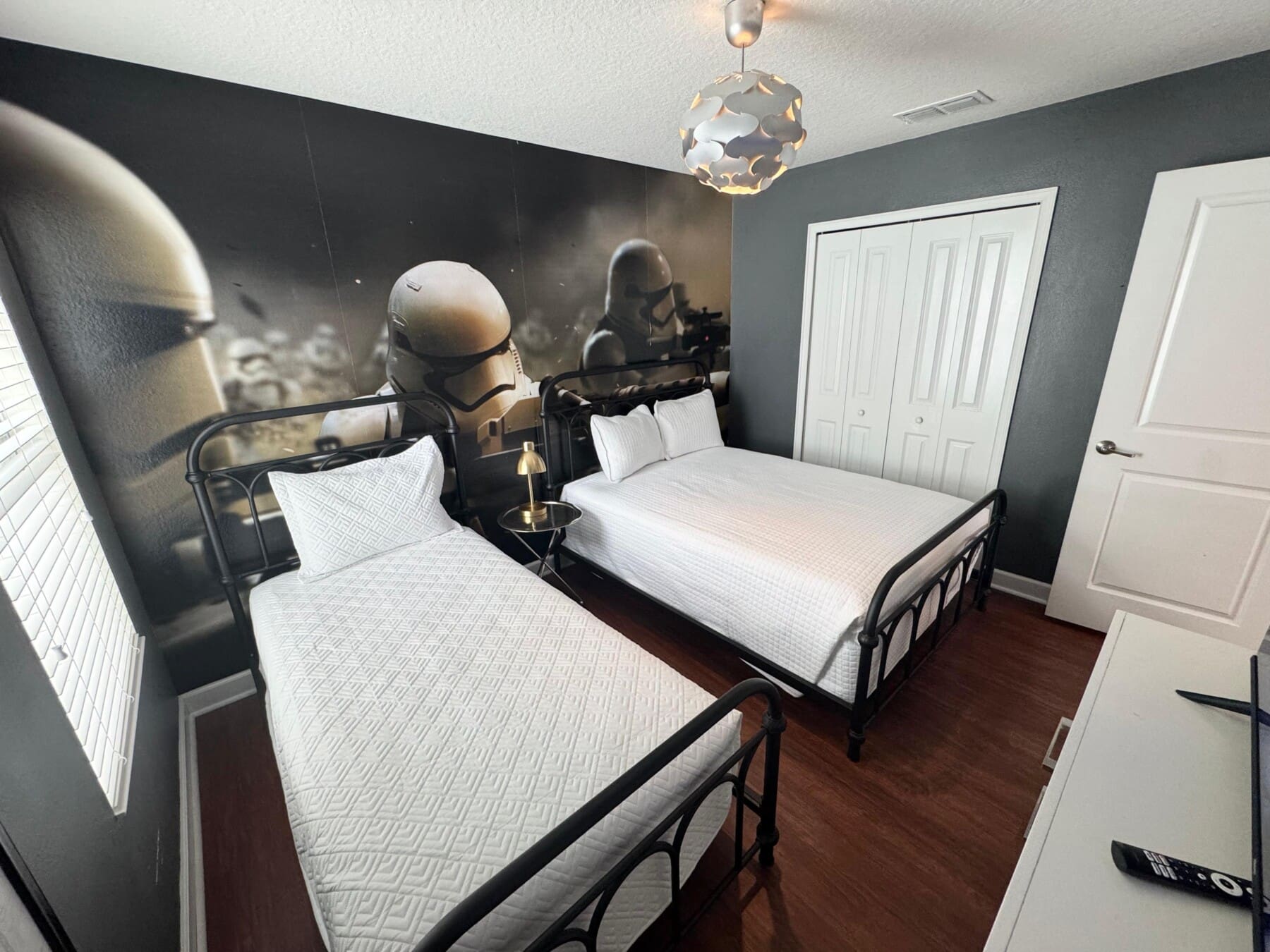 STOREY1 - Storey Lake Resort
