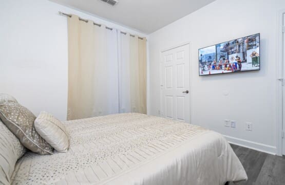 f24440d2dfad4e1a92cb88c815f541bd LargeOriginal.jpg